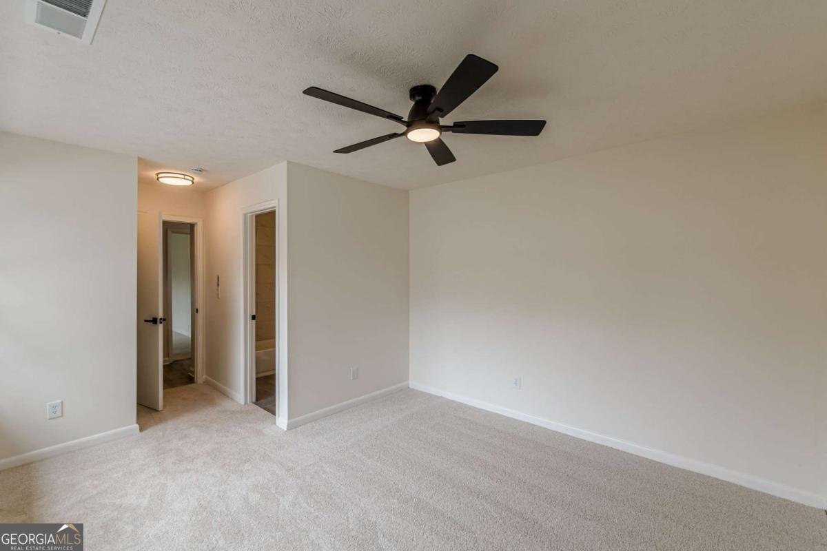 7498 Helms Court Jonesboro - Photo 8