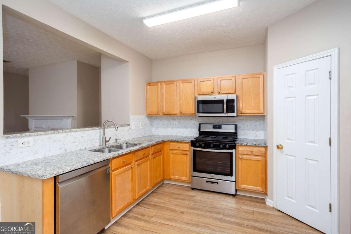 2946 Greyhawk Lane Cumming - Photo 8