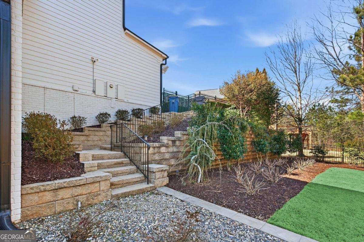 3114 Heybridge Lane Milton - Photo 79