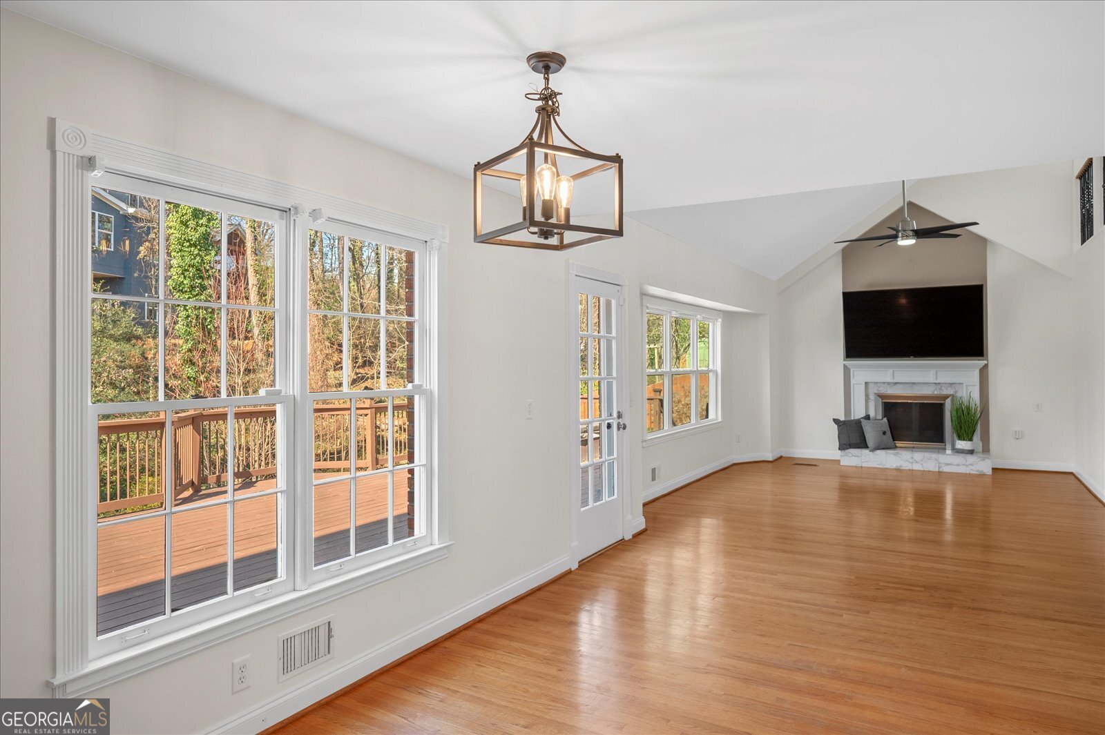 5170 Corners Drive Atlanta - Photo 16