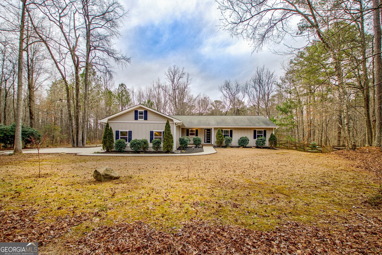 15 Glen Cannon Trail Newnan - Photo 1