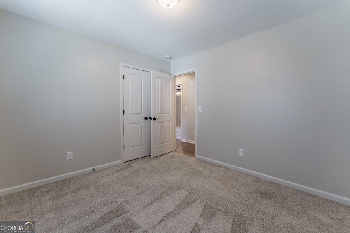 4780 Cantrell Road Flowery Branch - Photo 19