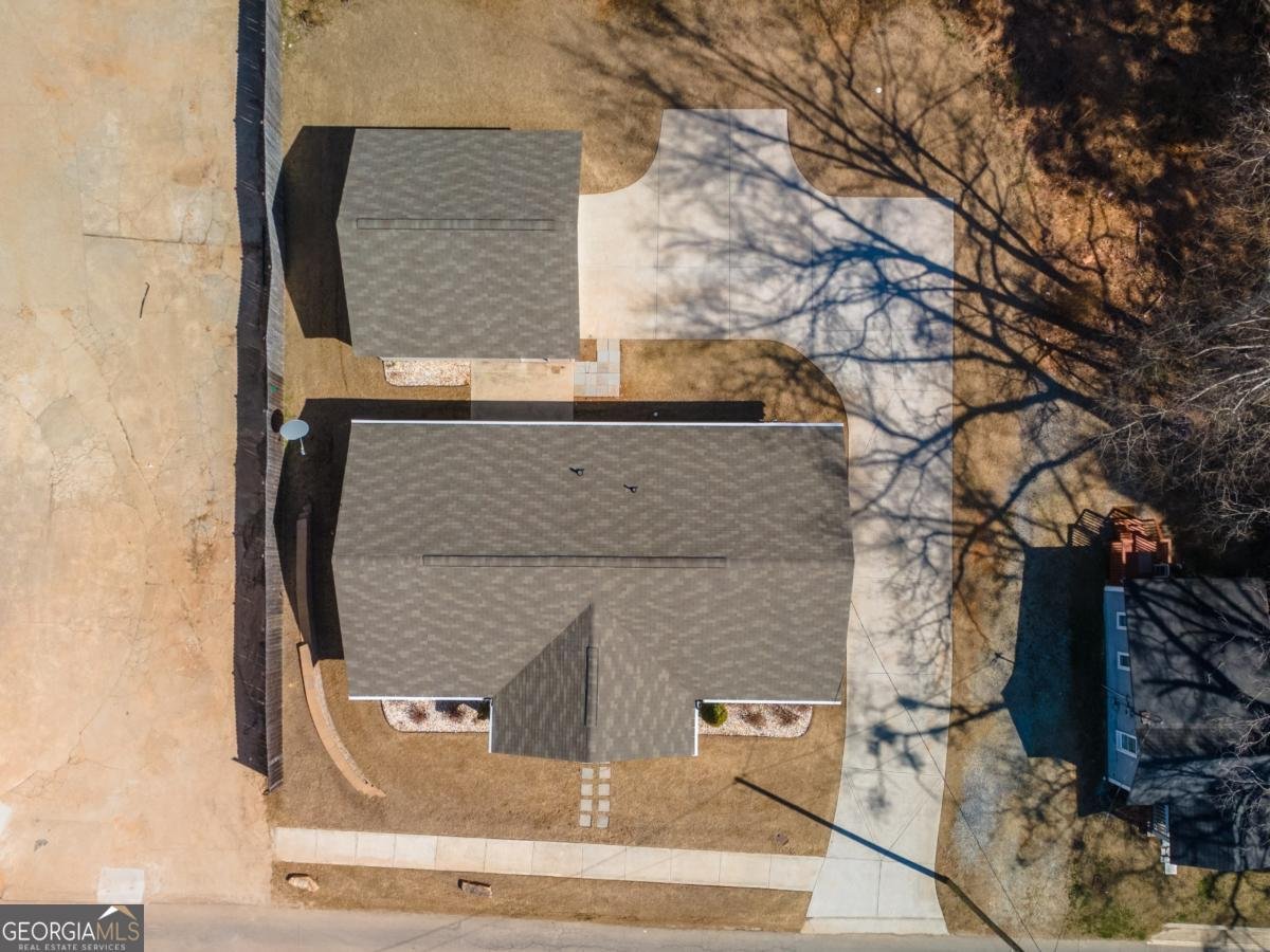 4780 Cantrell Road Flowery Branch - Photo 38