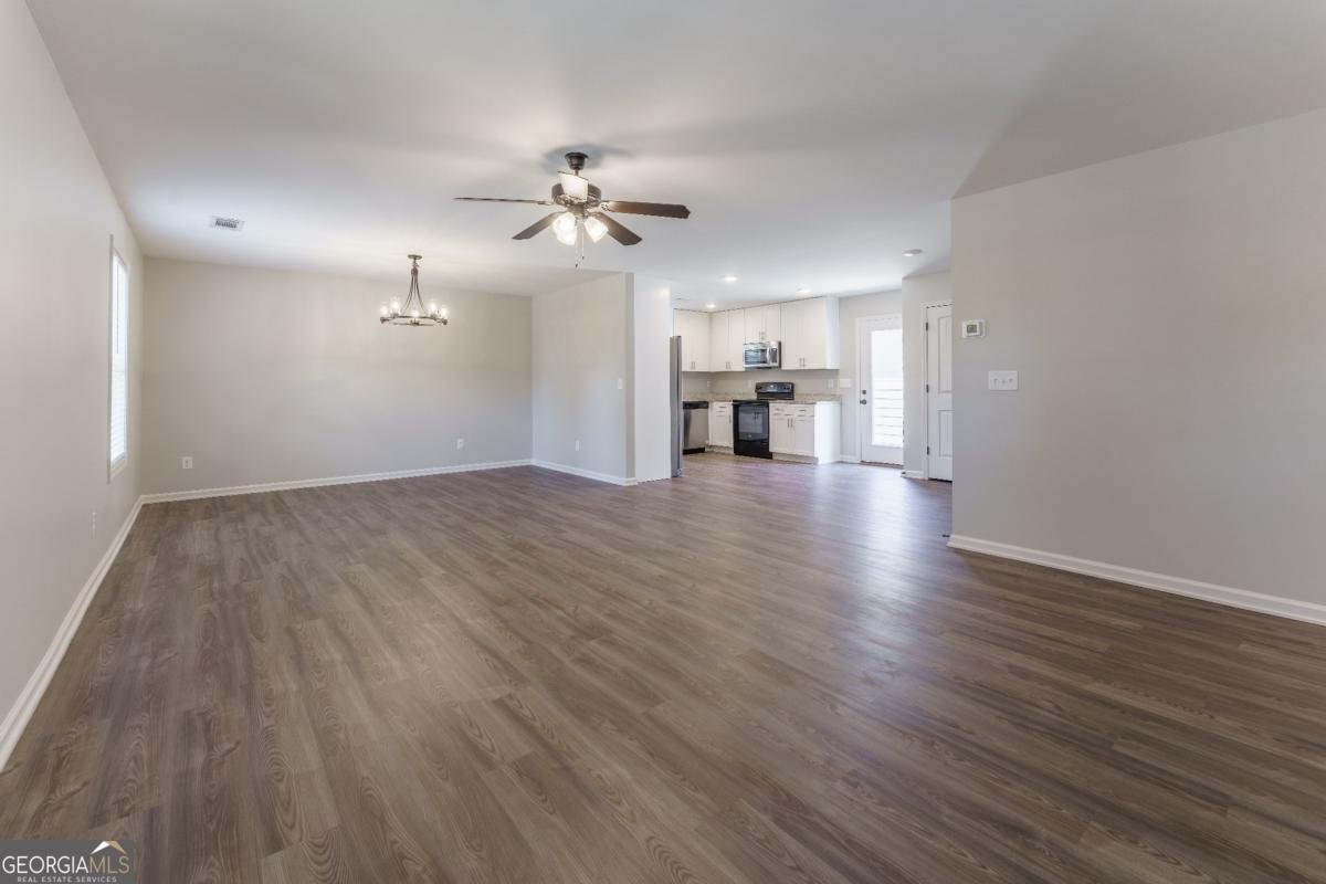 4780 Cantrell Road Flowery Branch - Photo 7