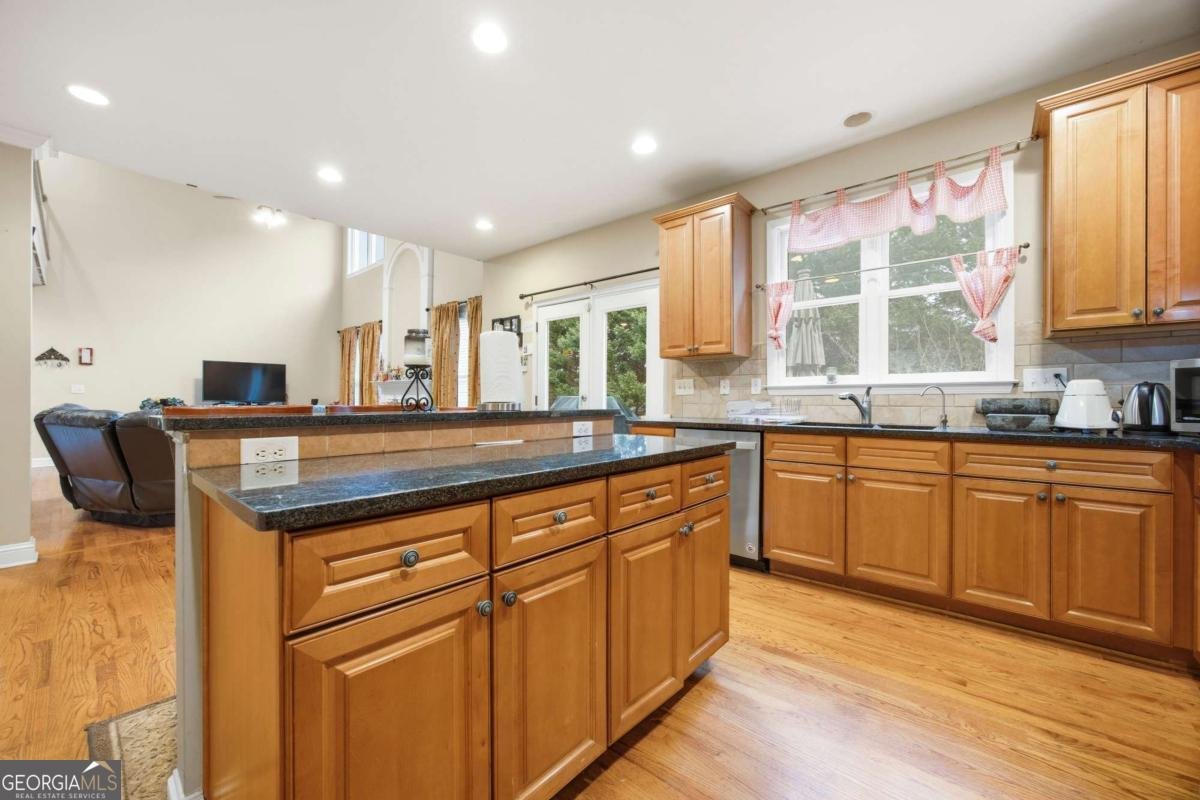 665 Washington Way Cumming - Photo 10