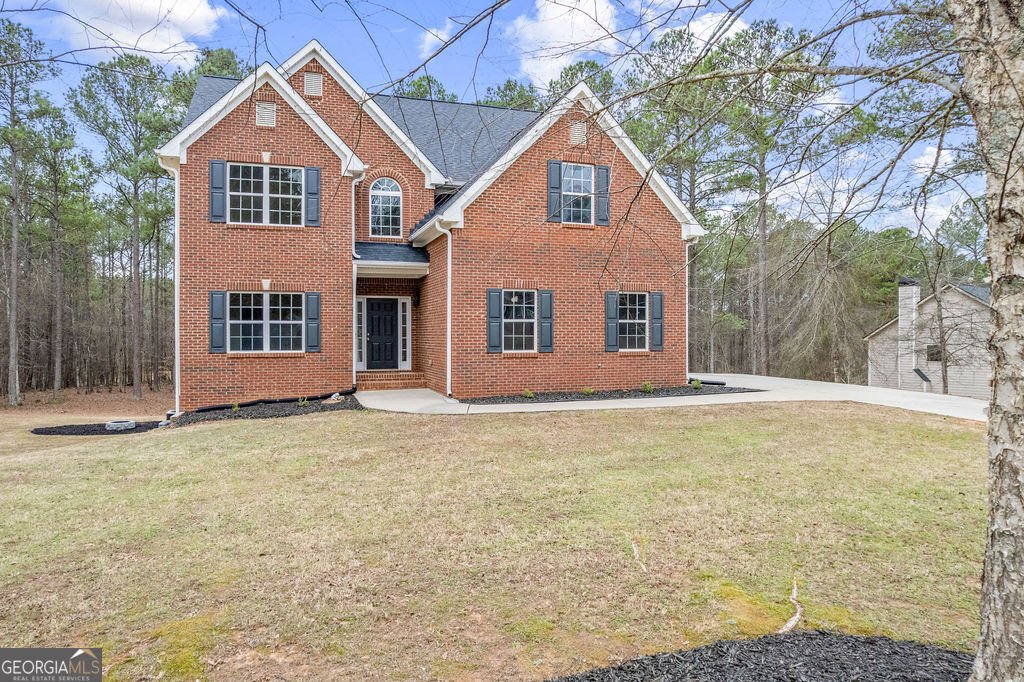 82 Bantry Park Drive Newnan - Photo 1