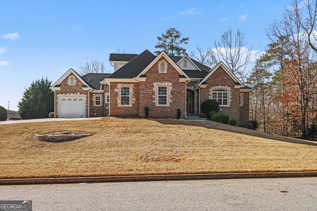 1940 Lancaster Drive Conyers - Photo 1