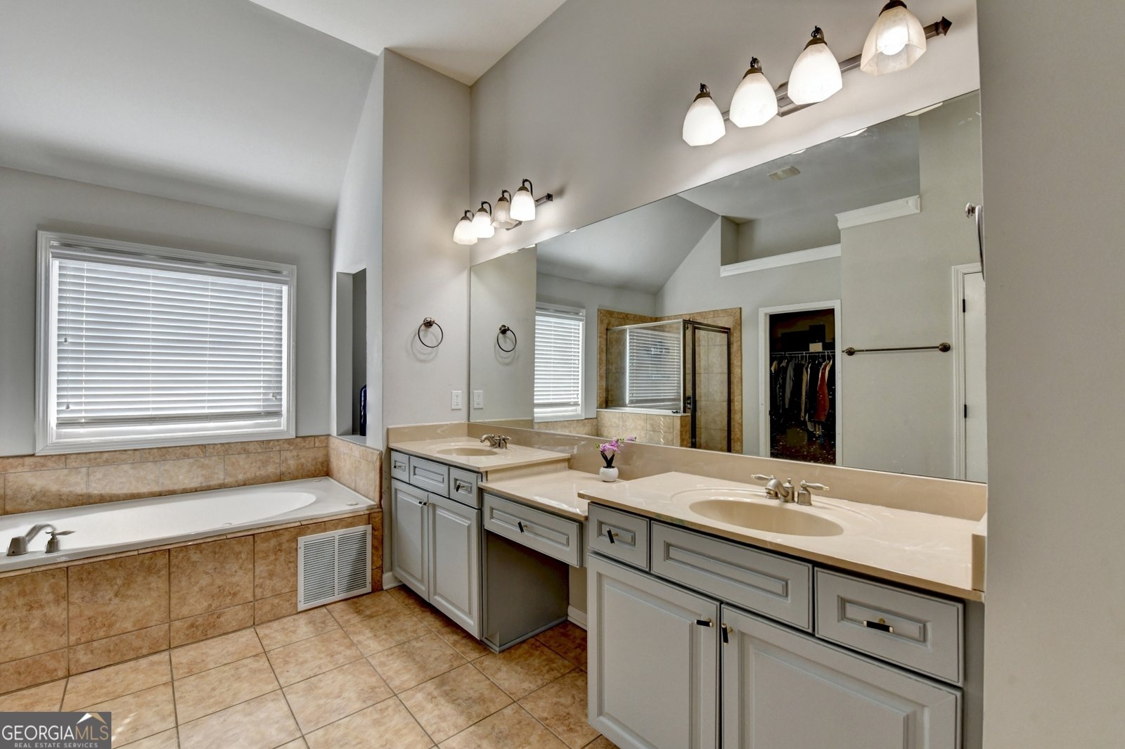 2340 Saxony Trace Alpharetta - Photo 44