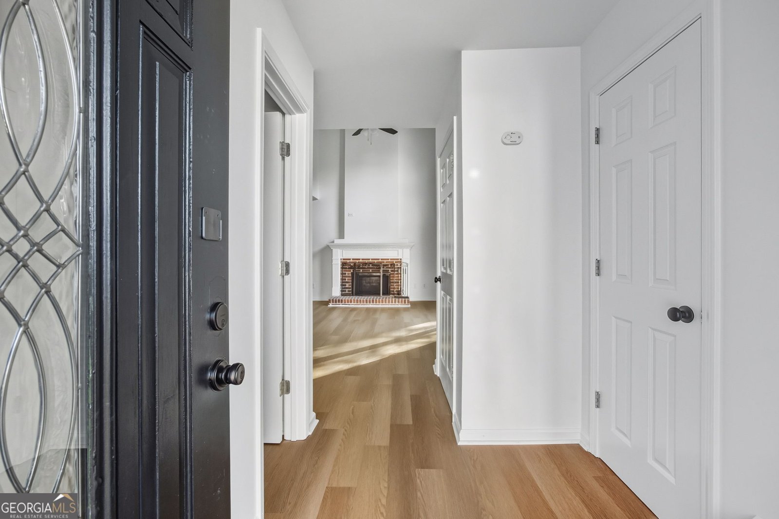 138 Stoneforest Drive Woodstock - Photo 7