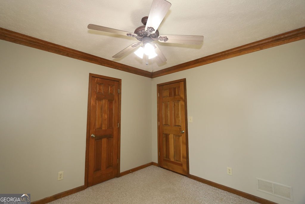 275 Roberts Road Covington - Photo 19