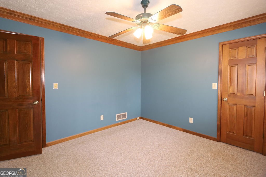 275 Roberts Road Covington - Photo 21