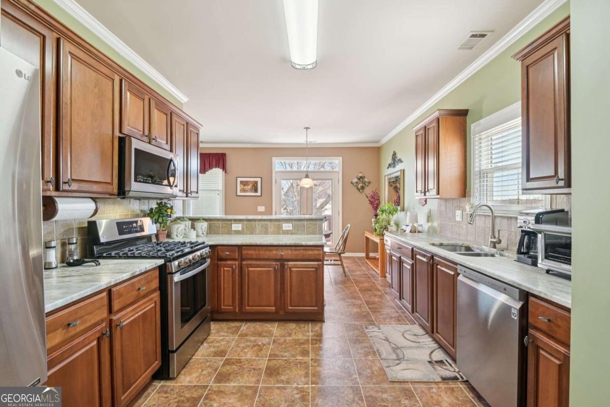 204 Toonigh Way Canton - Photo 8