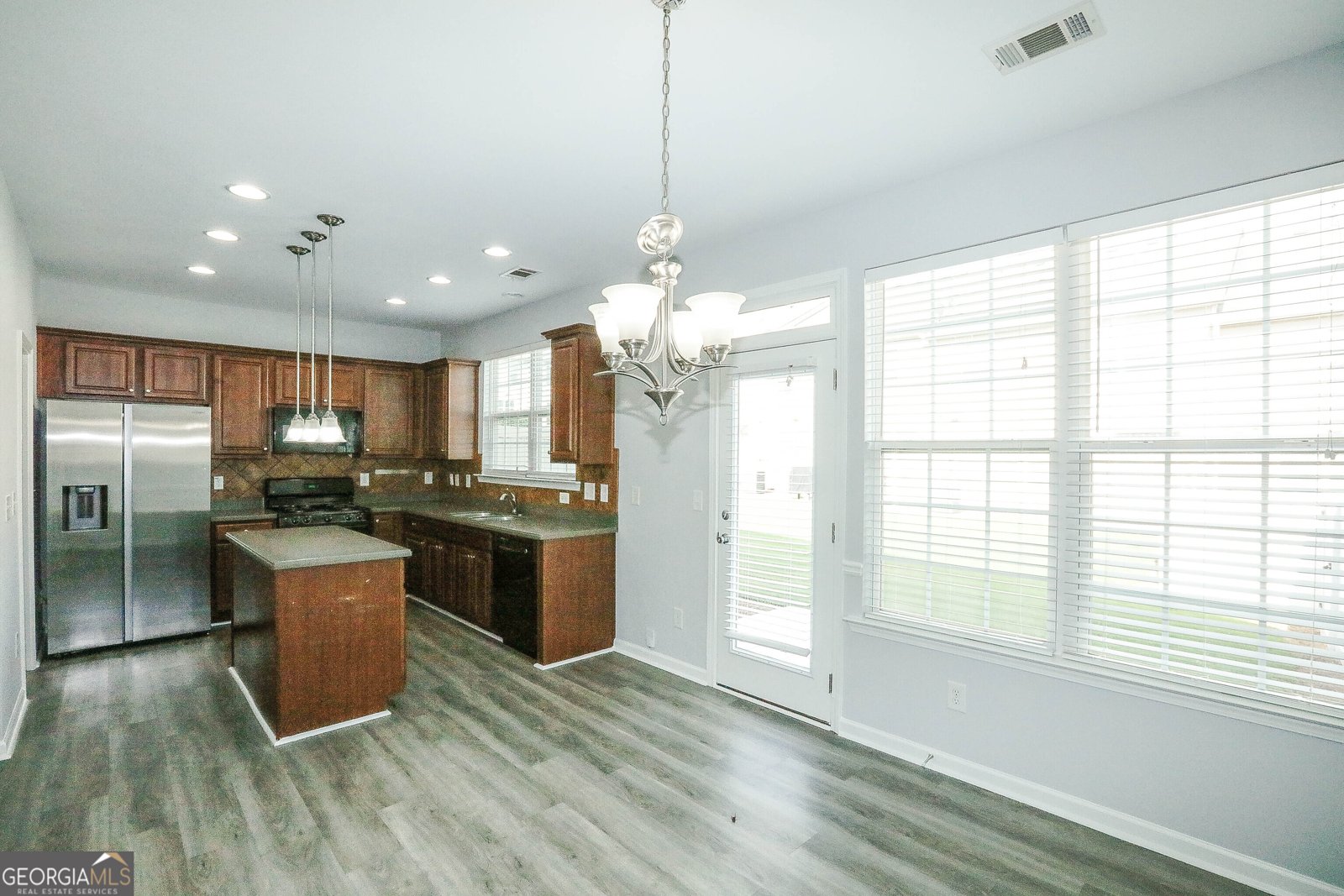 2410 Sardis Chase Court Buford - Photo 13