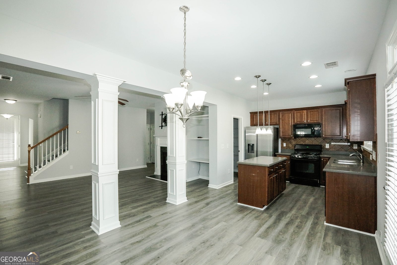 2410 Sardis Chase Court Buford - Photo 7