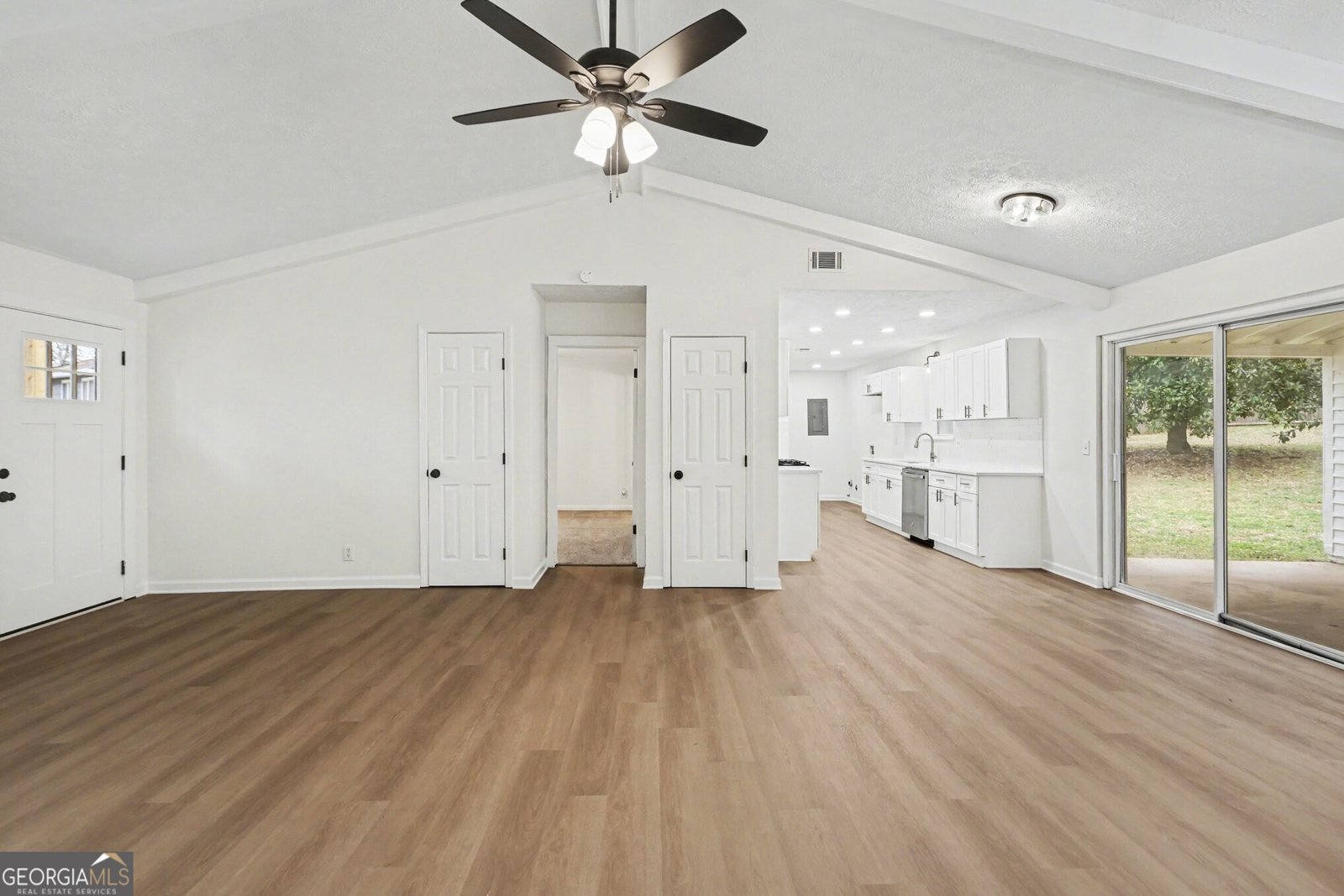 22 BARBERRY Drive Newnan - Photo 6