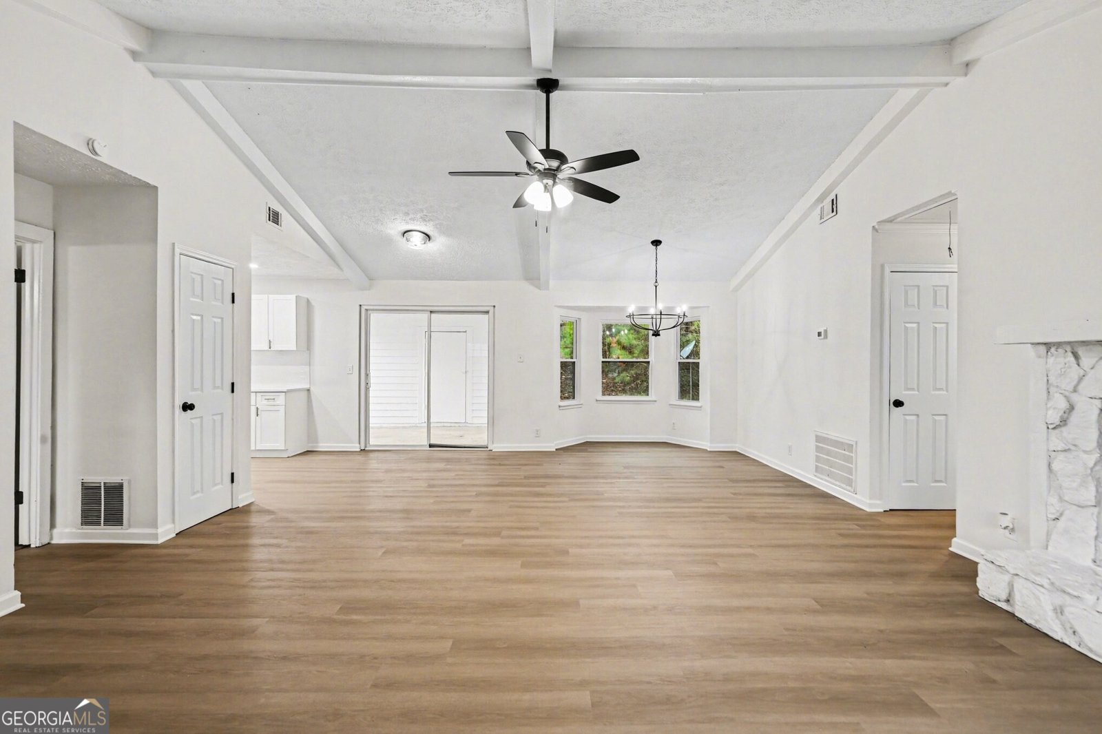 22 BARBERRY Drive Newnan - Photo 7