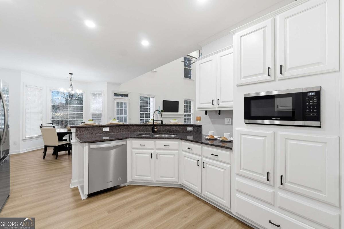 7160 Fawn Lake Drive Alpharetta - Photo 11