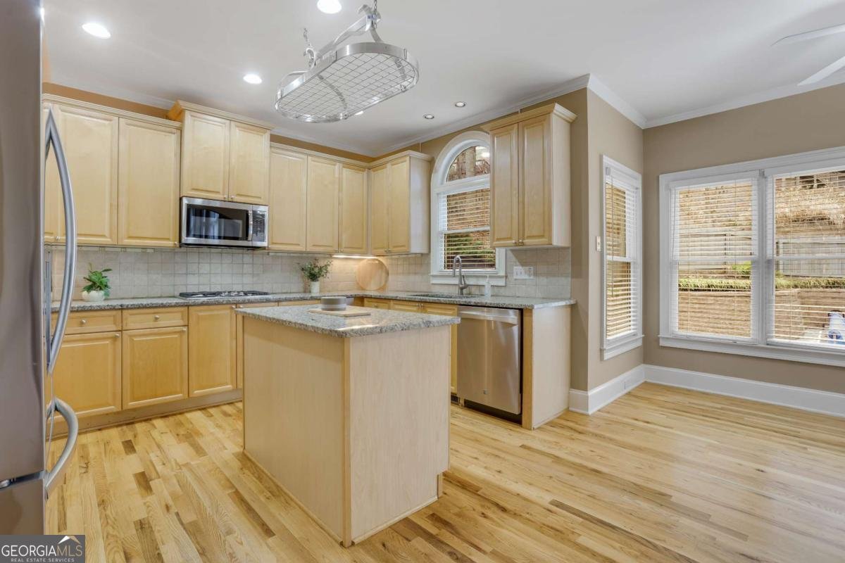 803 Rocky Ridge Court Canton - Photo 14