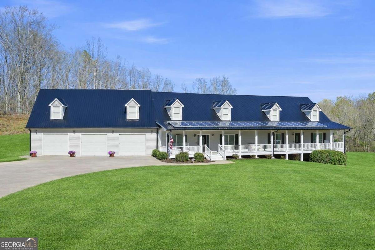 425 Chadwick Place Canton - Photo 1