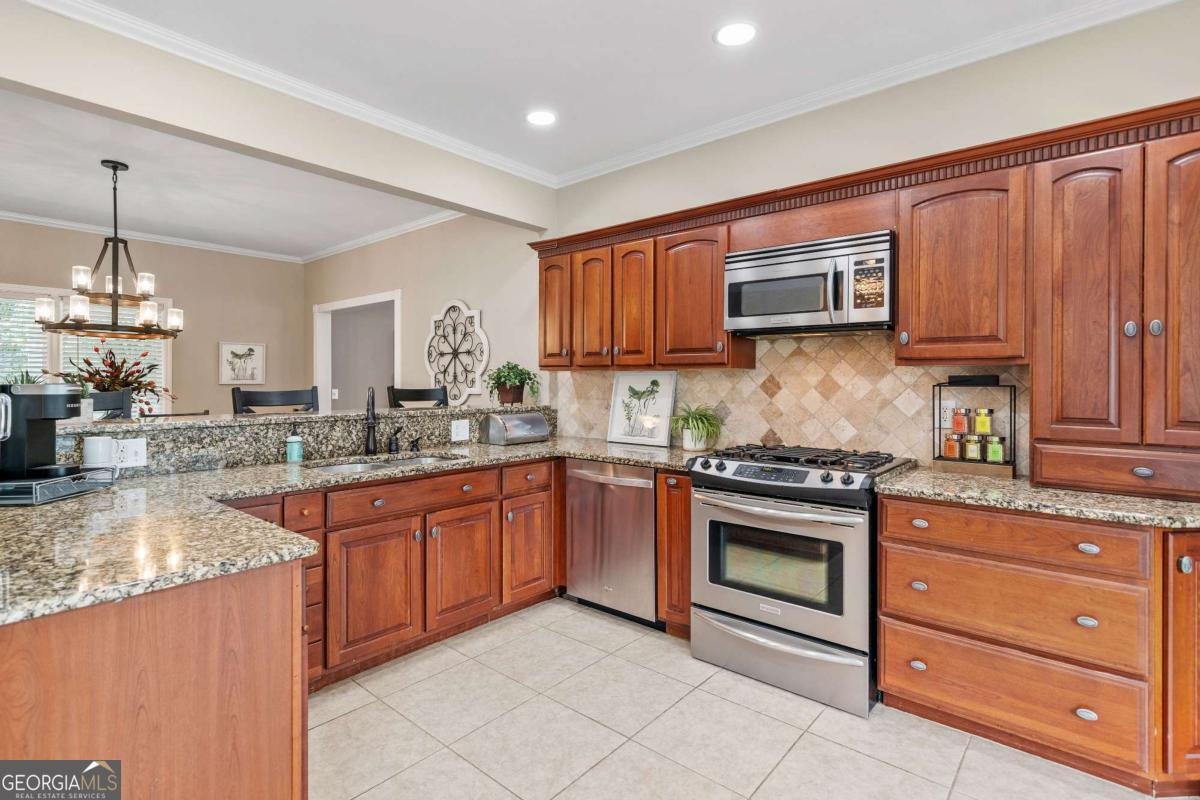 425 Chadwick Place Canton - Photo 17