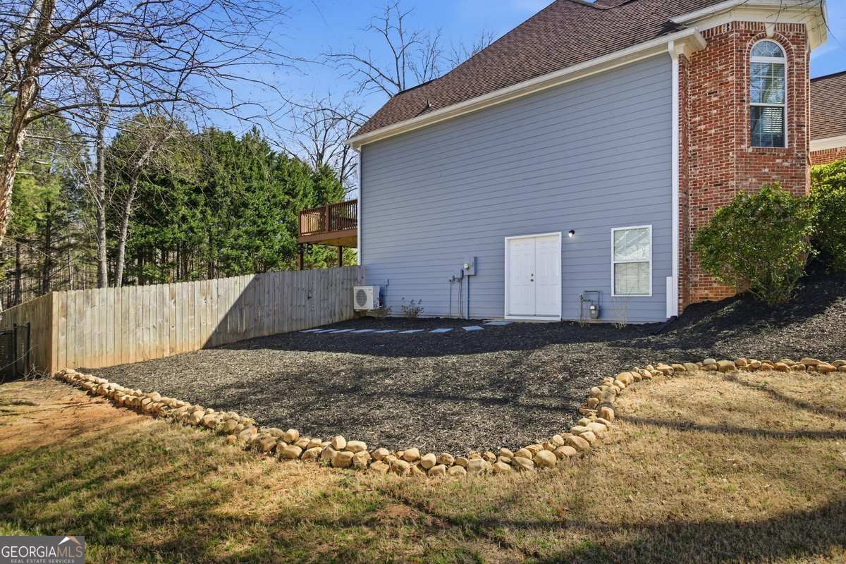 1456 Rockview Lane Loganville - Photo 6