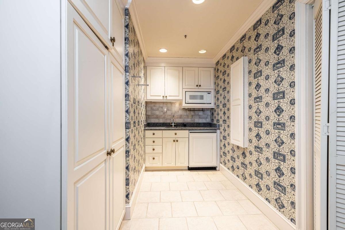 2660 Peachtree Road Atlanta - Photo 39