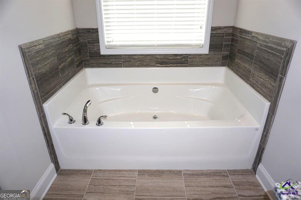 124 Bluecoat Trail Byron - Photo 13