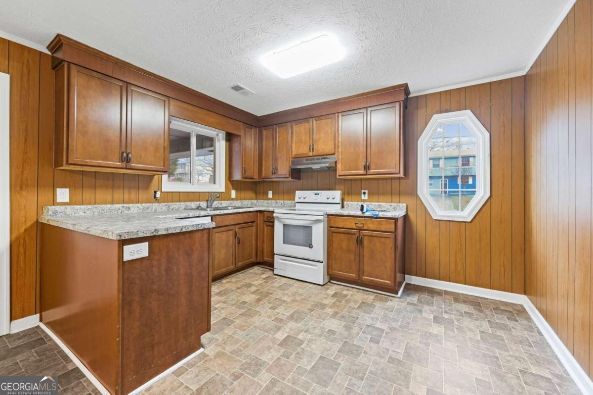 1776 Tilden Avenue Jonesboro - Photo 8