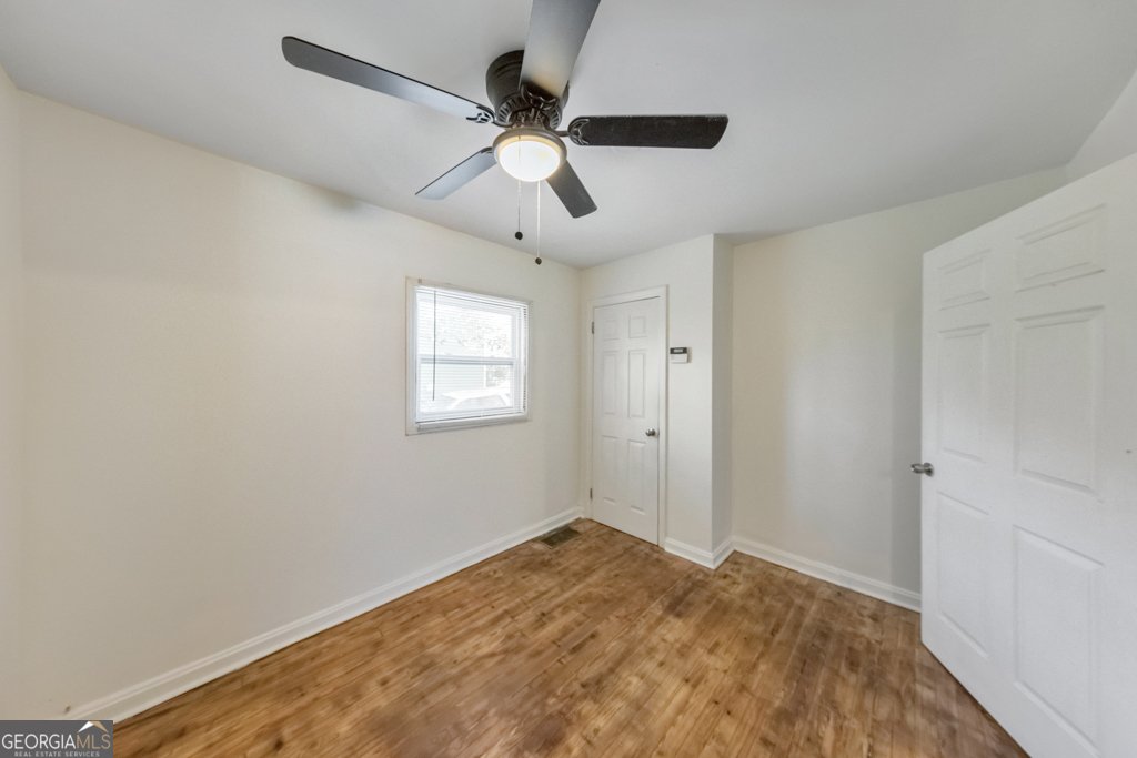 1776 Spring Avenue East Point - Photo 13