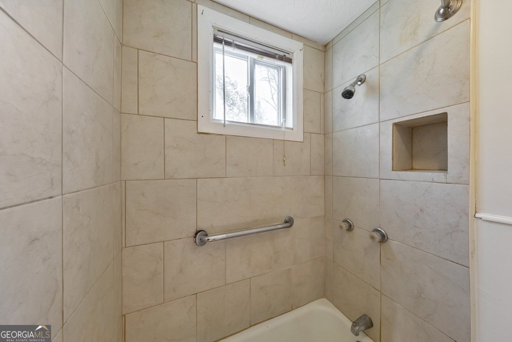 1776 Spring Avenue East Point - Photo 17