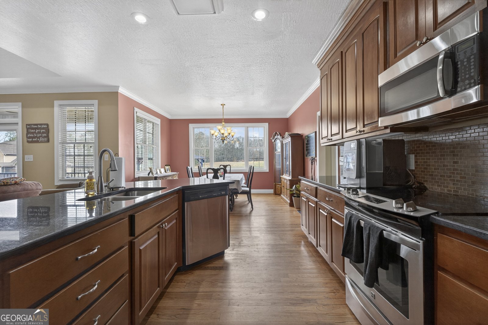 401 English Road Forsyth - Photo 27