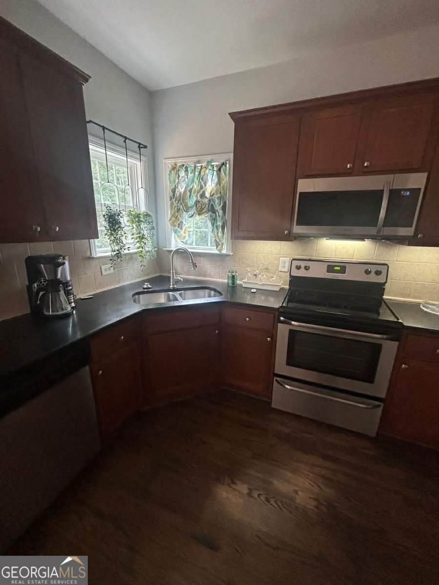 241 Northridge Drive Macon - Photo 7