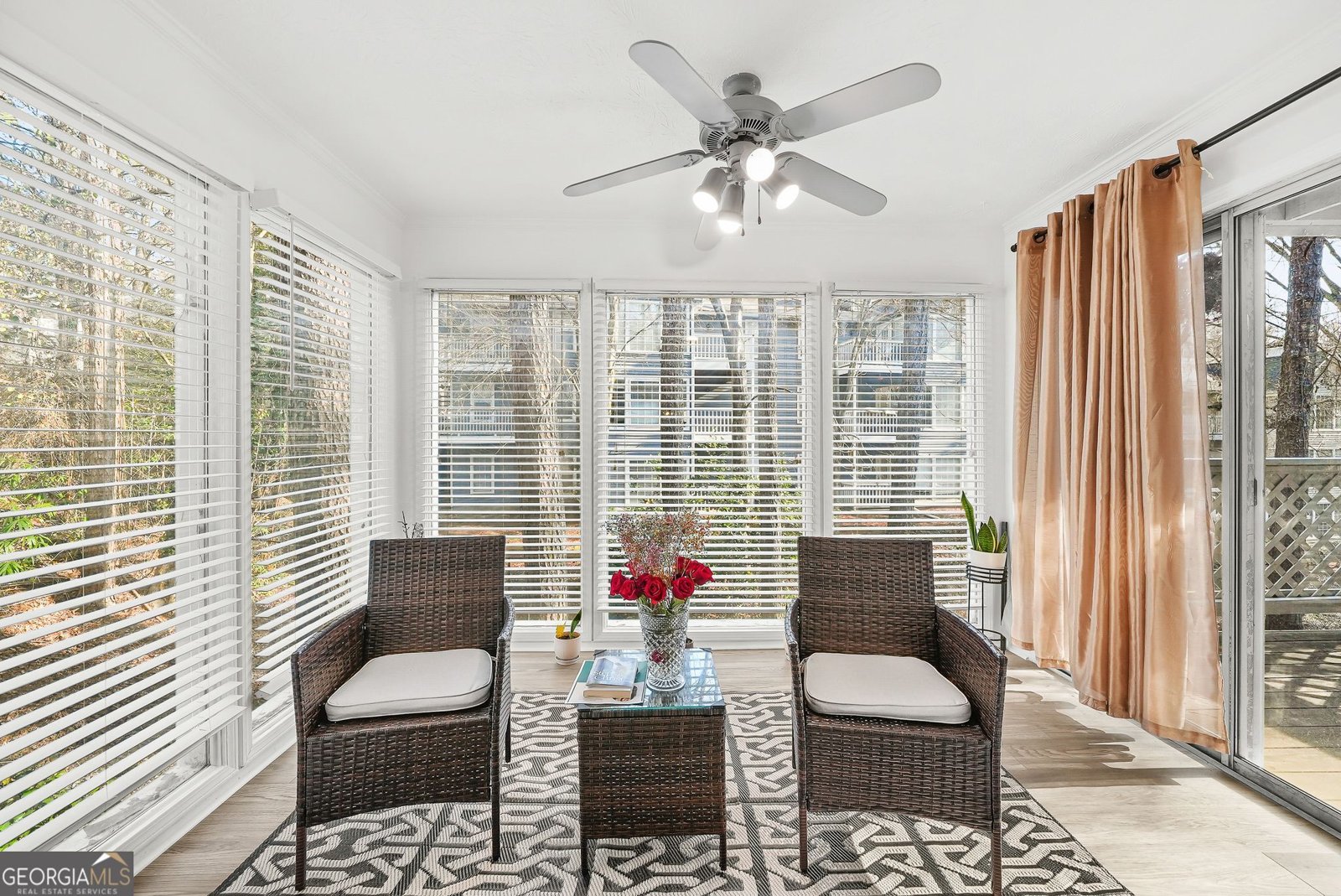 502 Vicksburg Place Atlanta - Photo 12