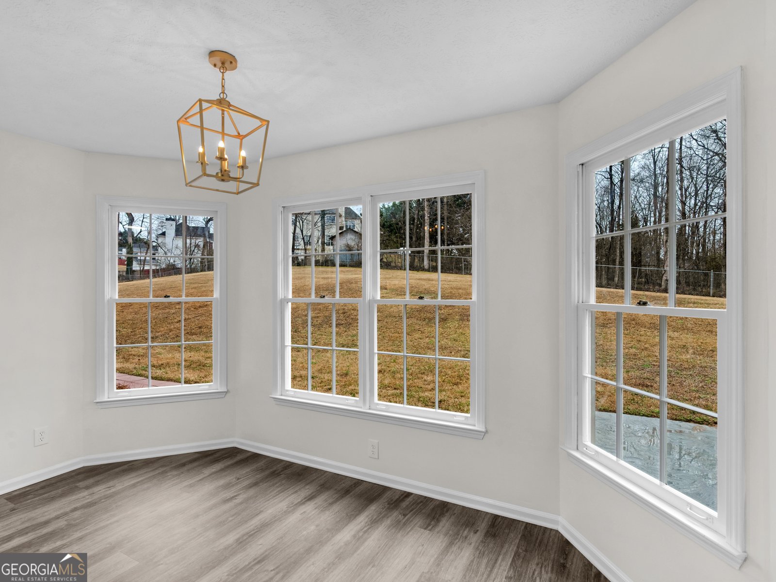 239 Farmbrook Parkway Stockbridge - Photo 9