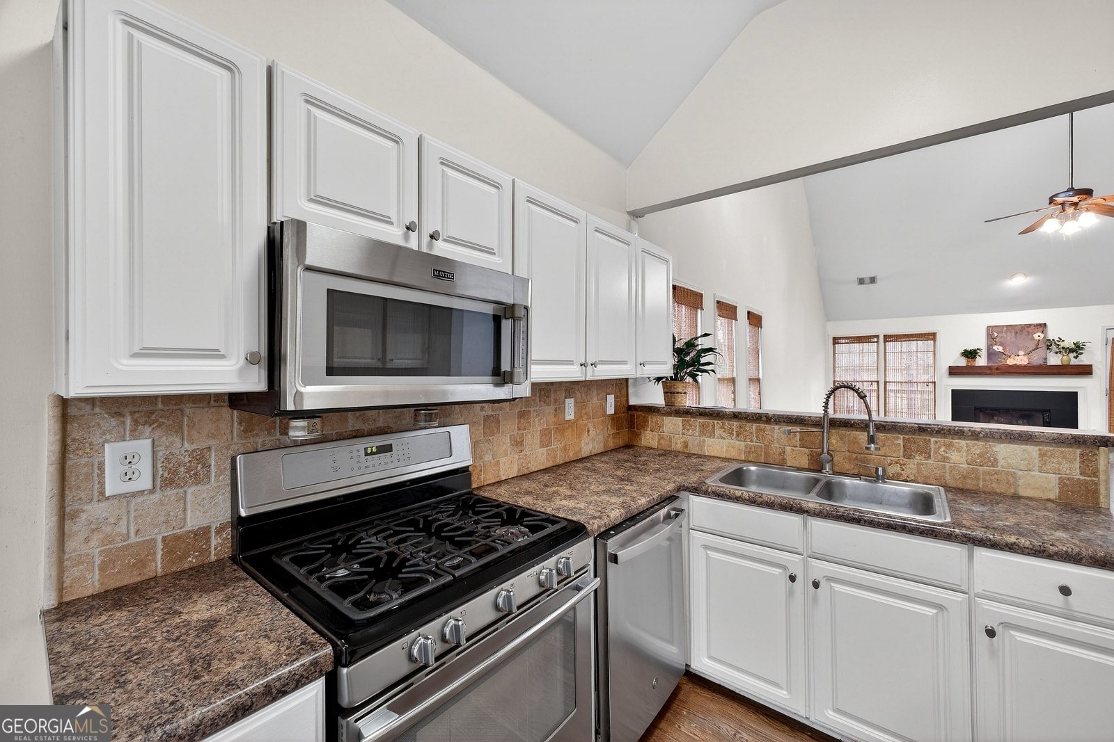 3484 Heatherwood Court Douglasville - Photo 9