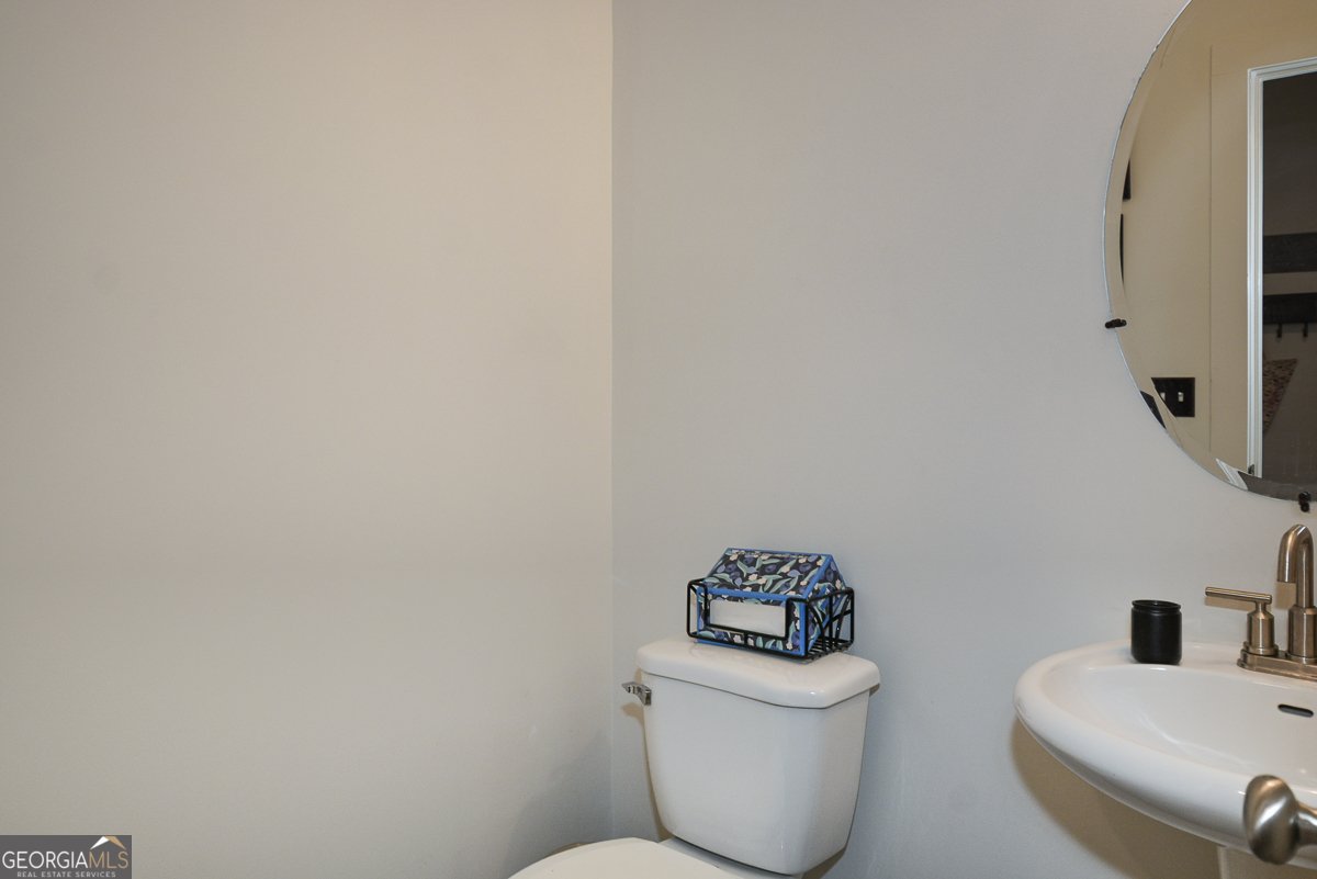 7726 Baron Road Fairburn - Photo 14