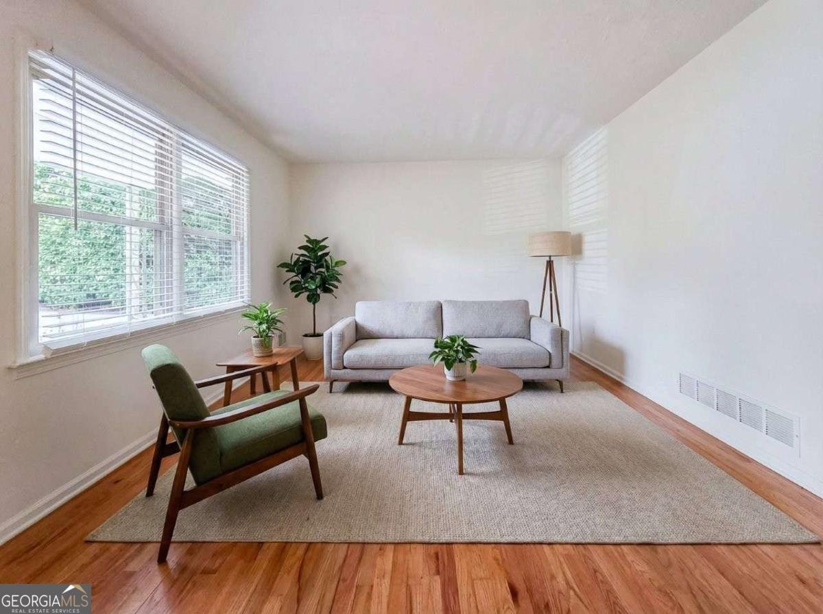 2350 Jomarc Way Marietta - Photo 13