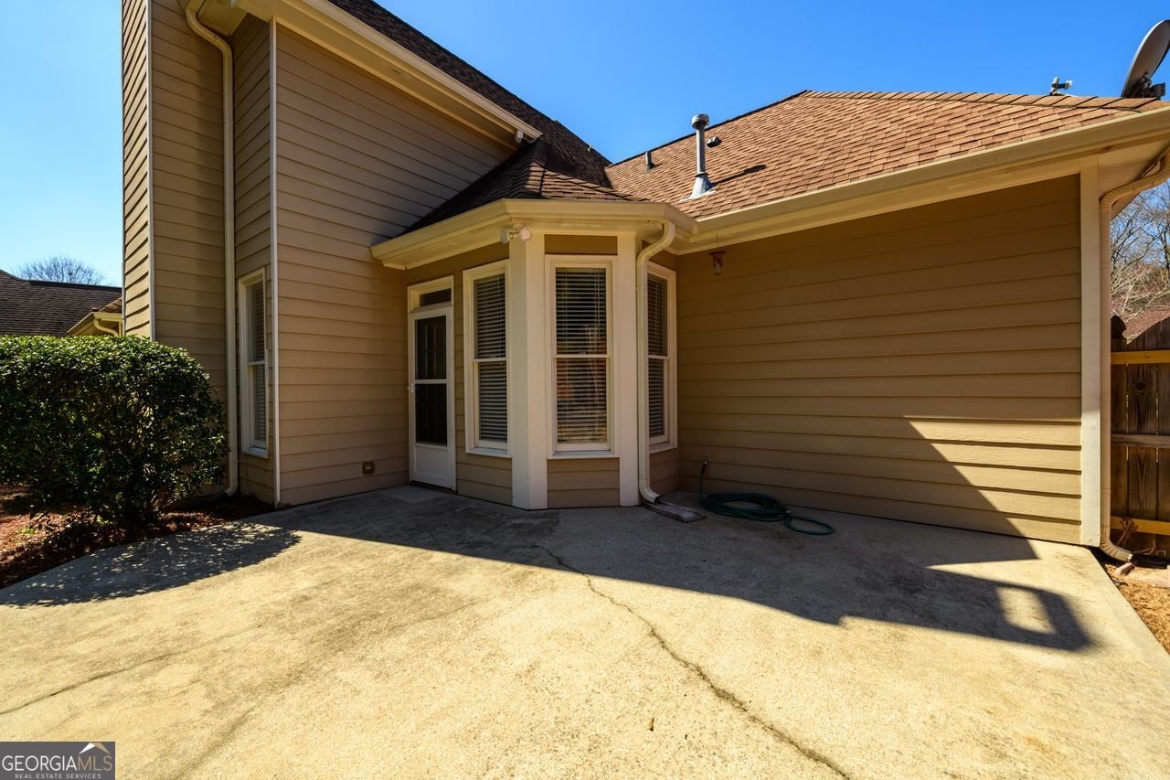 284 Graymist Path Loganville - Photo 39