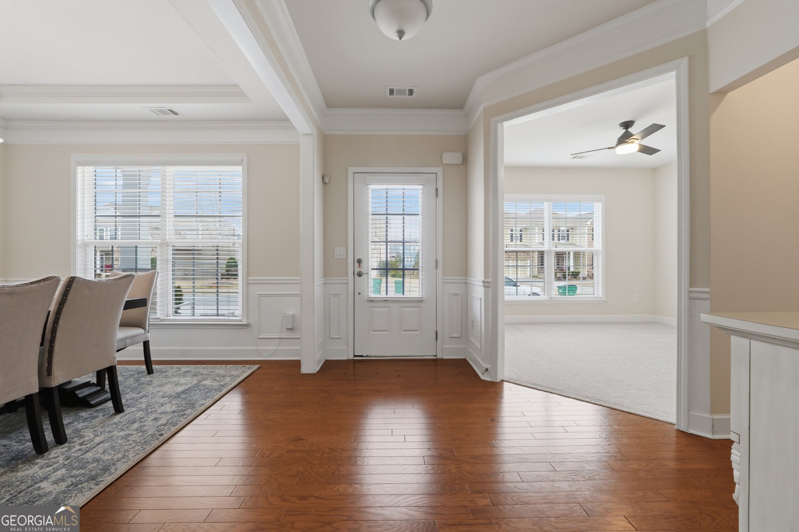 418 Spring View Drive Woodstock - Photo 6