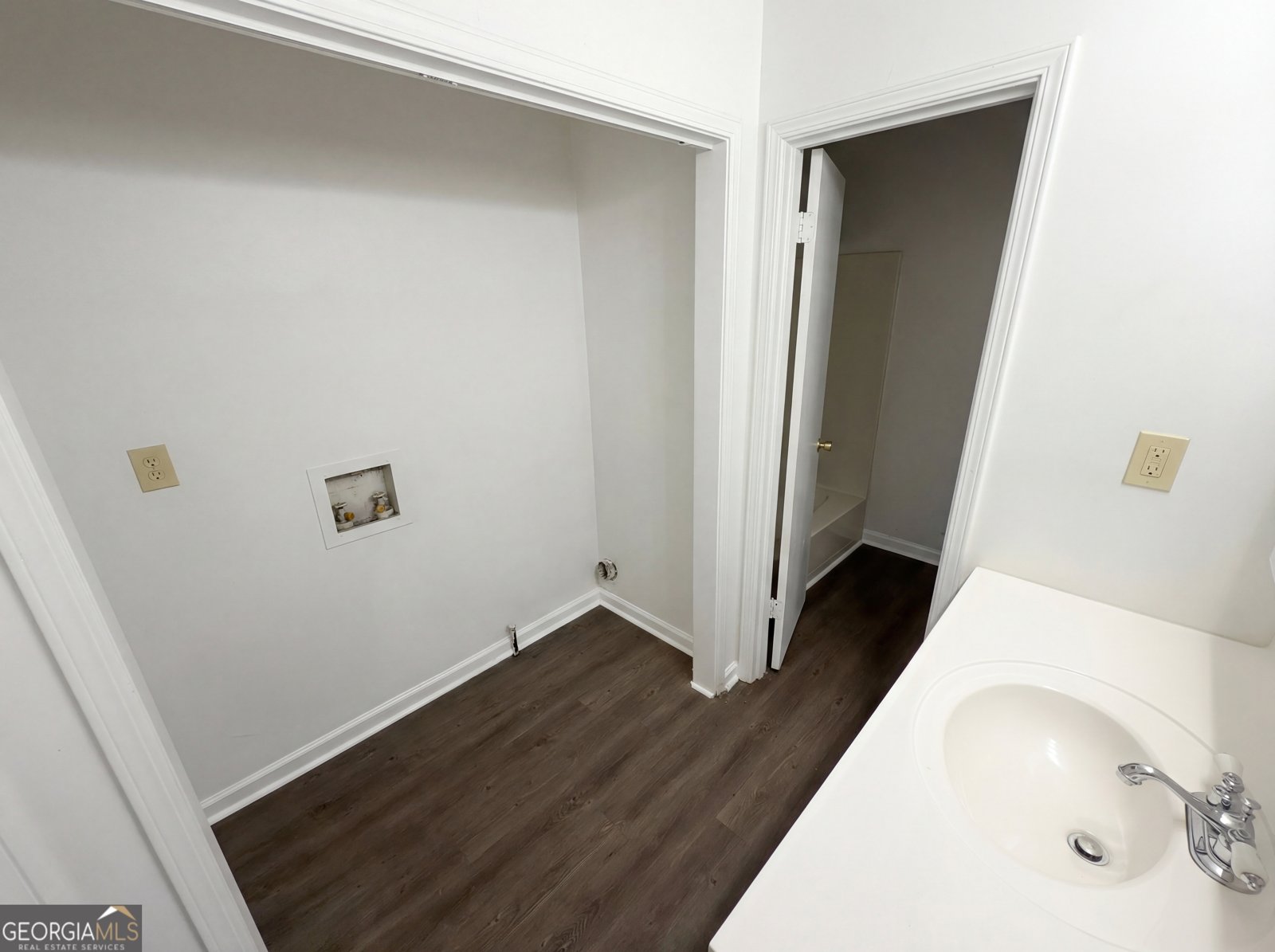 4400 Red Cedar Court Stone Mountain - Photo 11