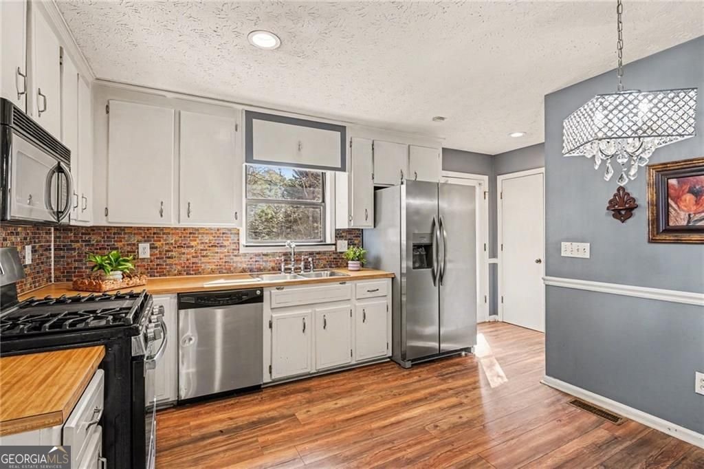 5088 Ravenwood Drive Marietta - Photo 10