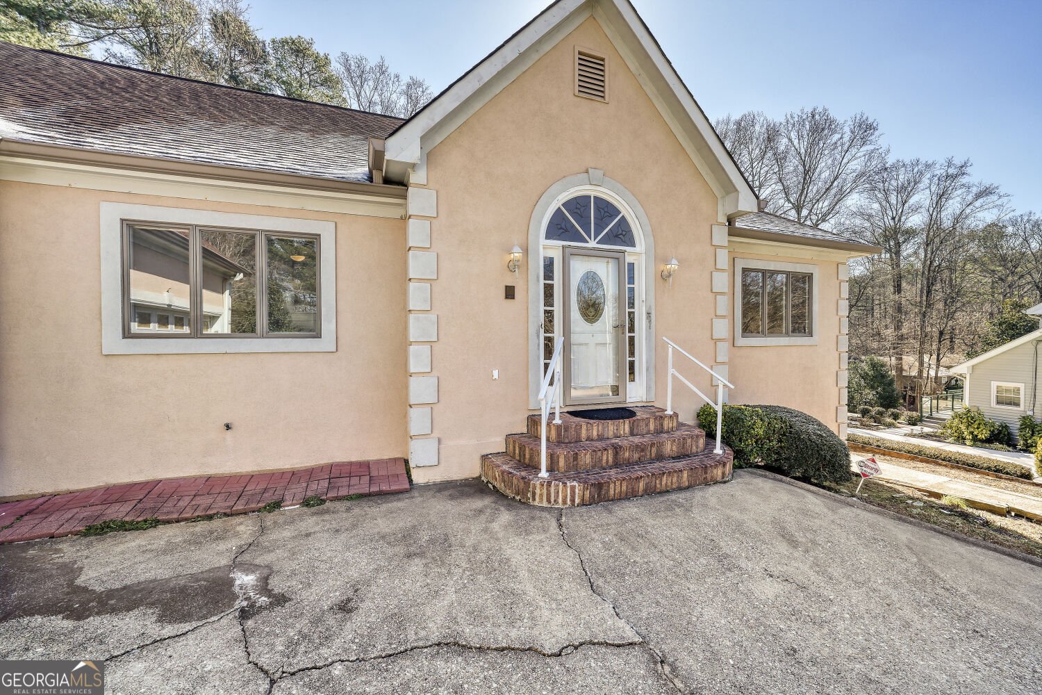 1522 Catherine Court Suwanee - Photo 1