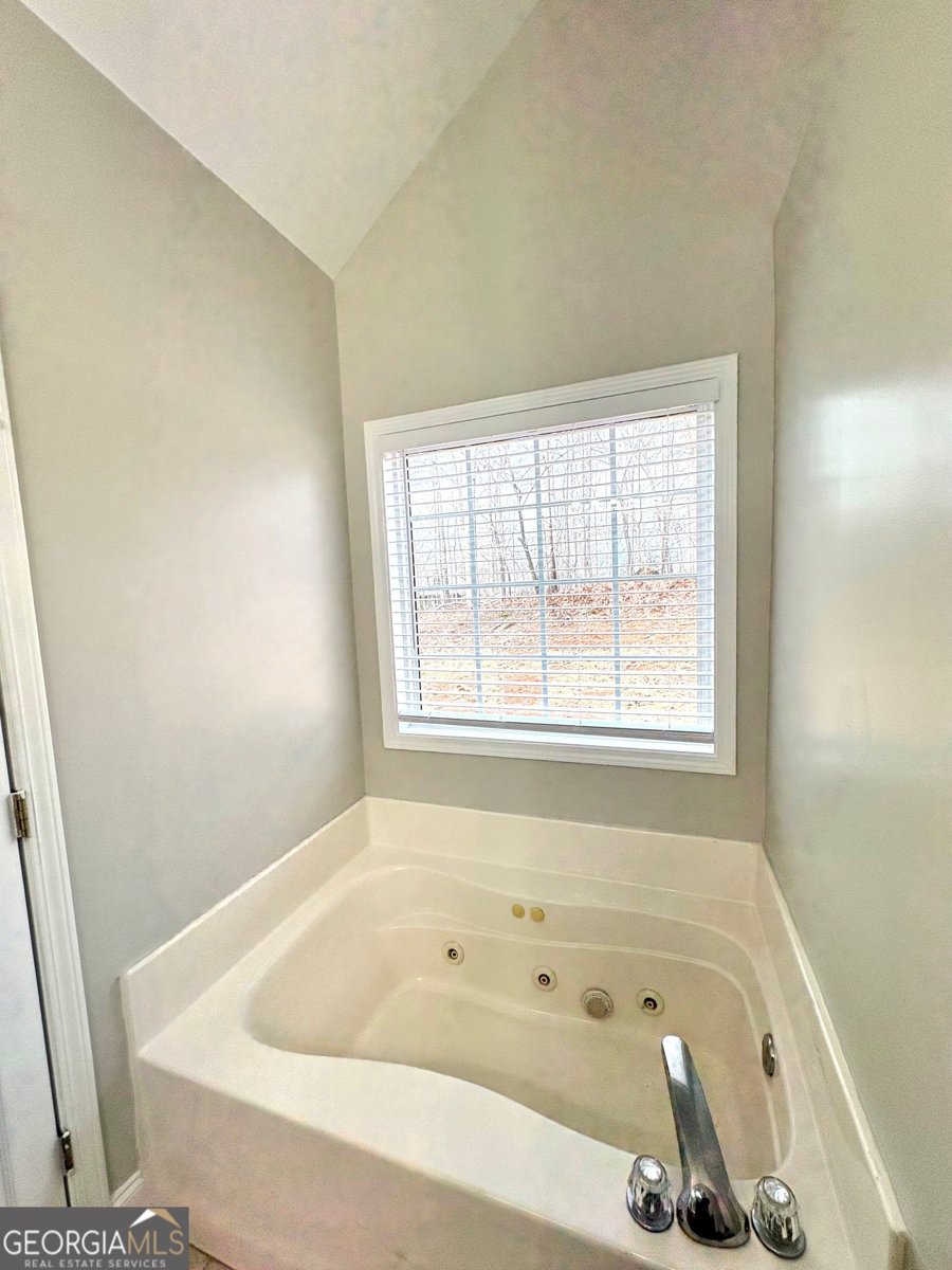 41 Oakmont Drive Cleveland - Photo 14