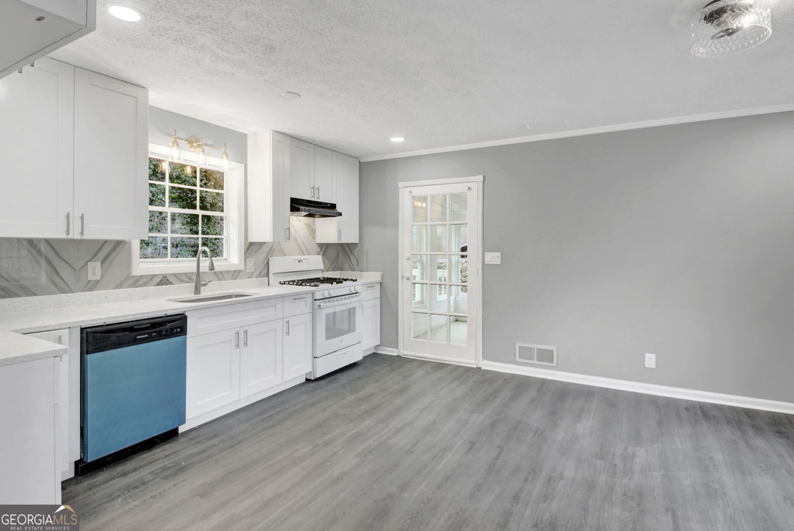 368 Nottingham Way Marietta - Photo 9