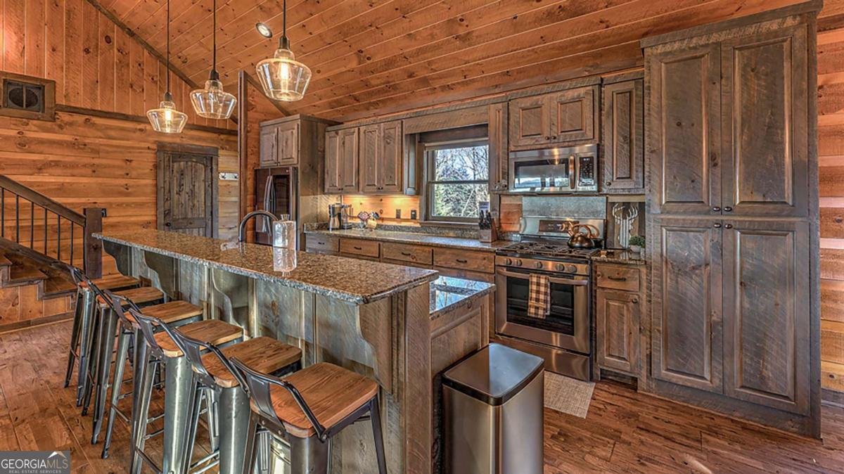 6 Pontoosuc Drive Mineral Bluff - Photo 11