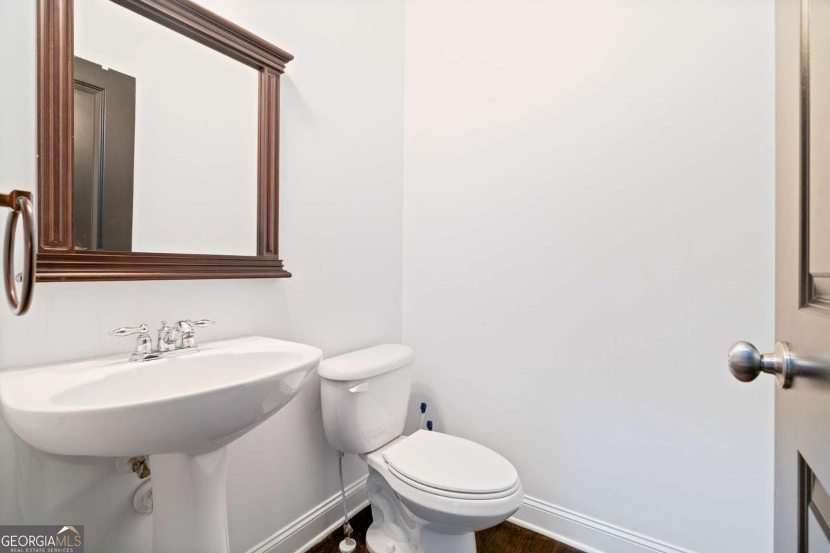 7054 Elmwood Ridge Court Atlanta - Photo 19