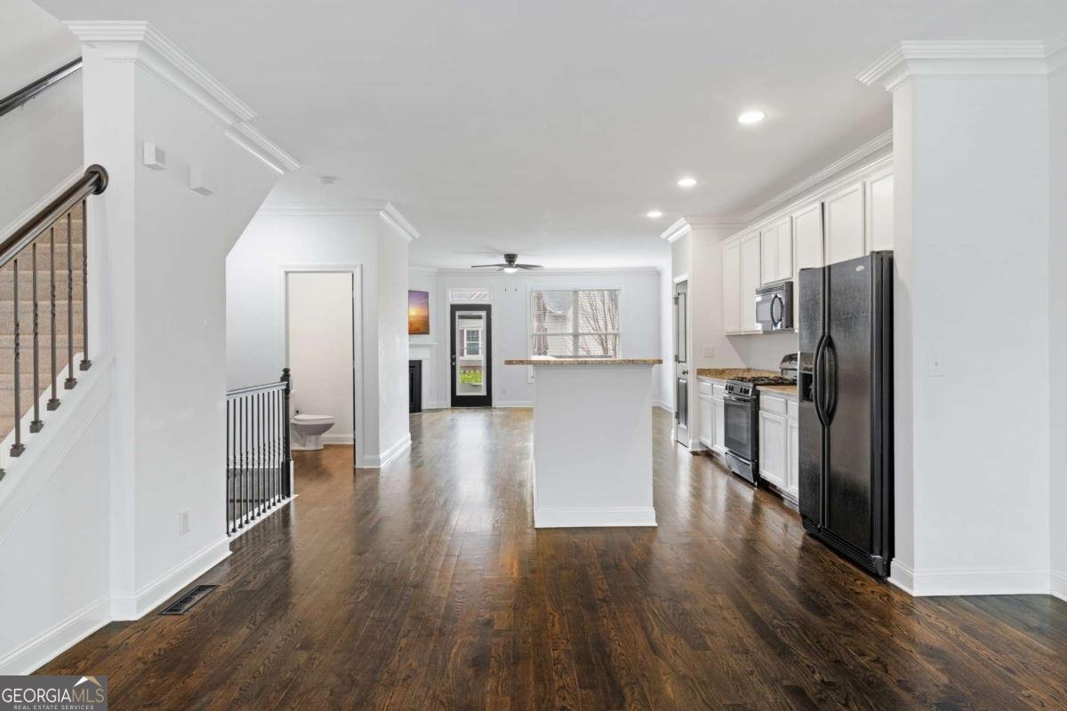 7054 Elmwood Ridge Court Atlanta - Photo 7