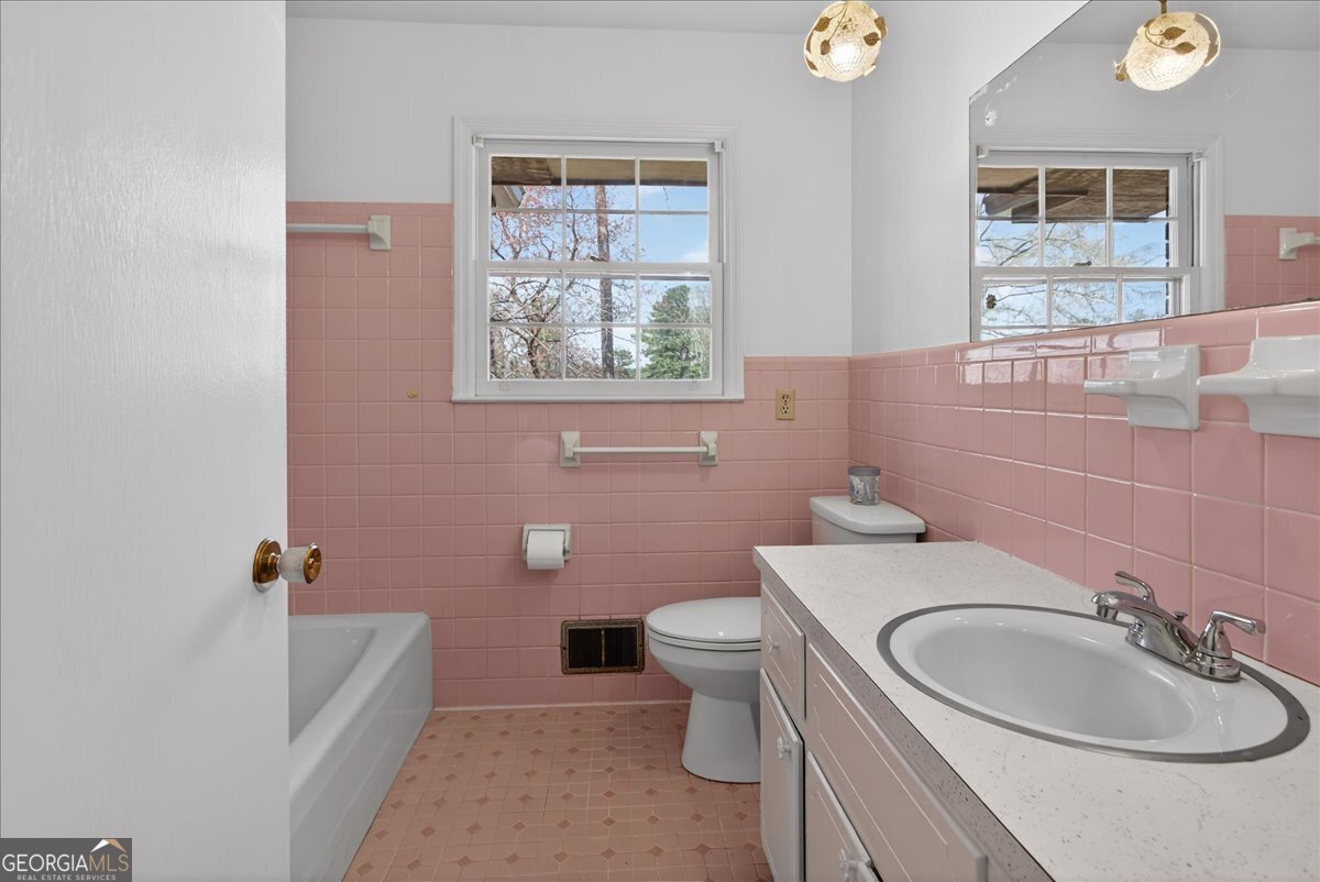 2569 Skylane Drive Marietta - Photo 14