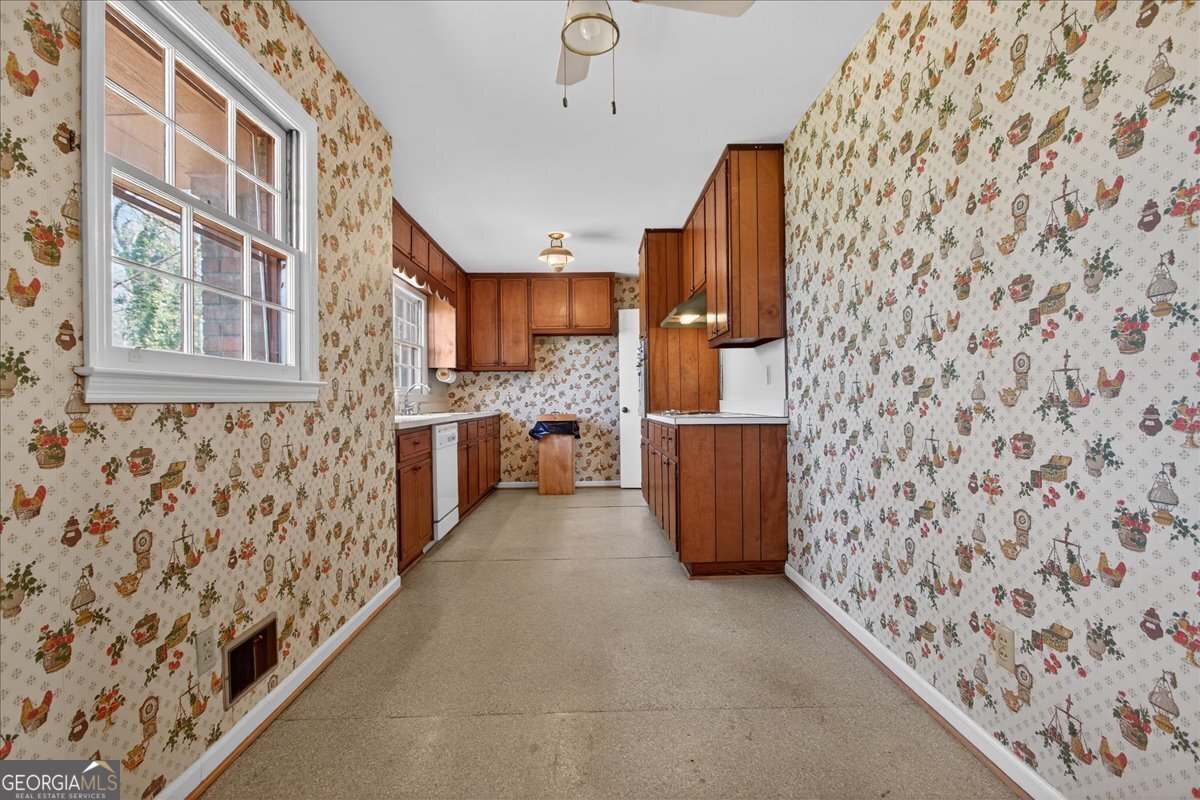 2569 Skylane Drive Marietta - Photo 8