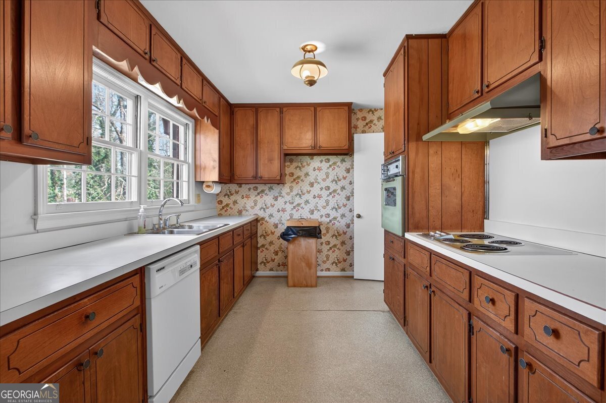 2569 Skylane Drive Marietta - Photo 9